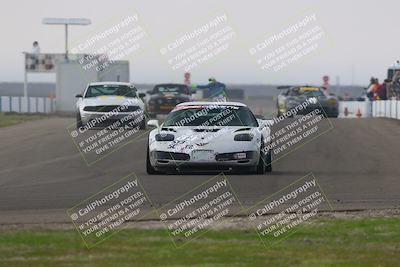 media/Jan-18-2026-CalClub SCCA (Sun) [[8bc6468723]]/Group 5 Race/Turn 1/